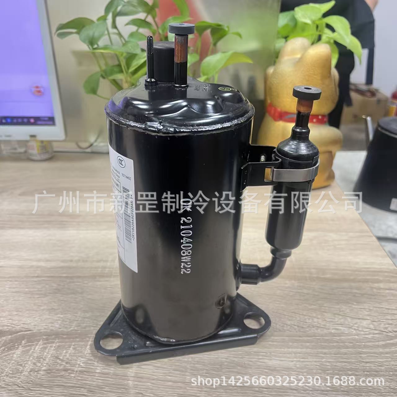 原装松下转子式 制冷压缩机2R11B225ASE 0.7匹 R22 除湿机 干衣机