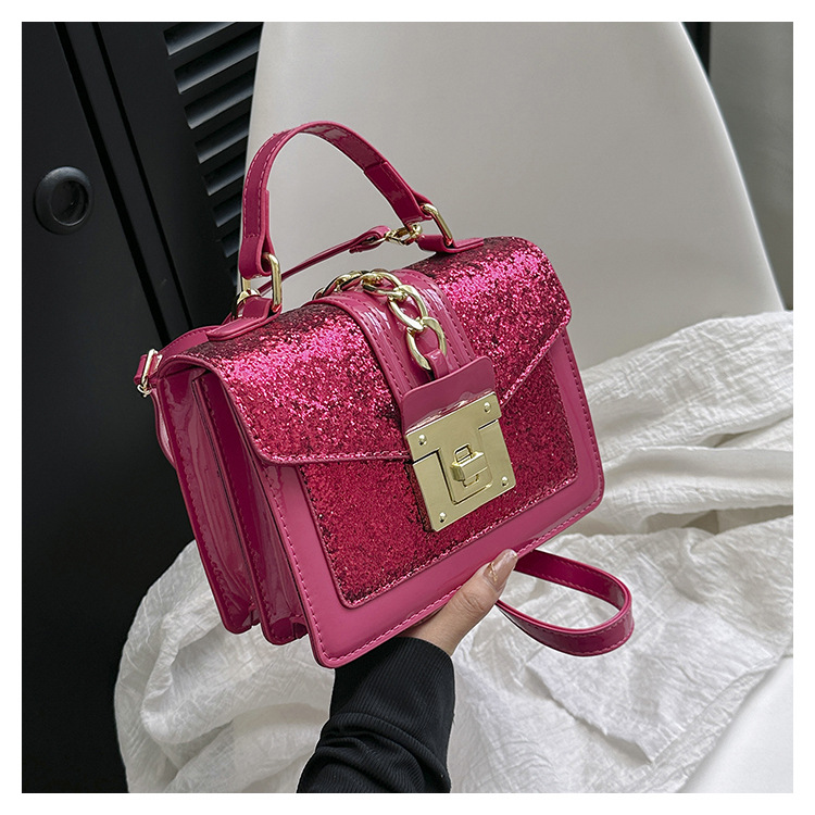 Women's Small Pu Leather Solid Color Vintage Style Classic Style Sequins Lock Clasp Crossbody Bag display picture 8