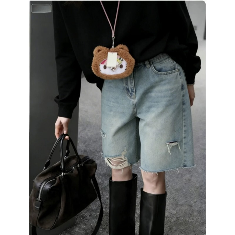 Vintage Blue Distressed Denim Shorts for Women 2026 New High-Waisted Loose Slimming Straight-Leg Five-Point Wide-Leg Pants Vintage Blue Distressed Denim Shorts for Women 2026 New High-Waisted Loose Slimming Straight-Leg Five-Point Wide-Leg Pants