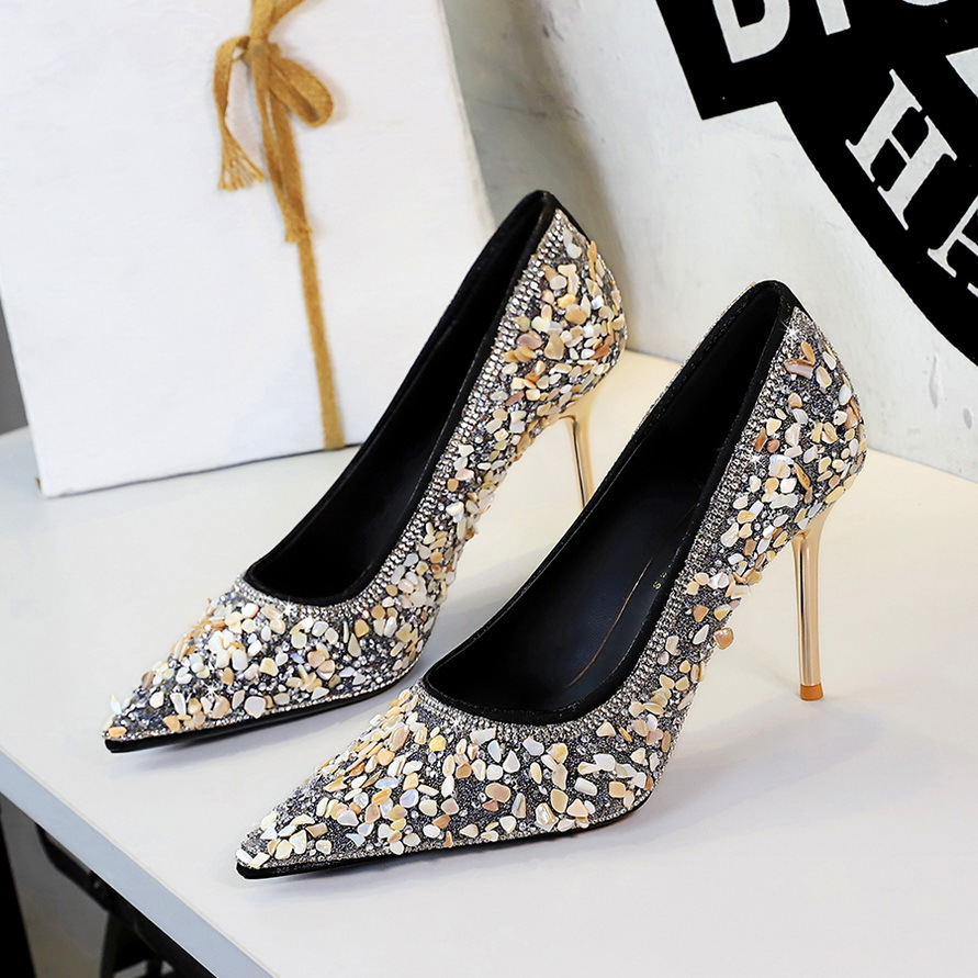 3739-39 French Style Pointed Toe High Heels For Women Shallow Mouth Versatile Rhinestone Wedding Xiuhe Banquet Crystal_vogvips.com