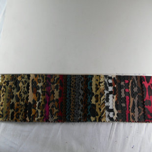 �¿����ֲ�qӡ�����y���R�y�q������¹Ƥ�qӡ��Ȧ����yЬ������