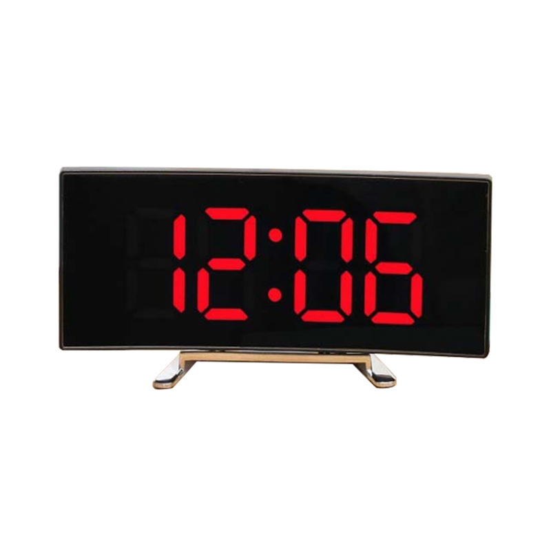 Reloj despertador digital luminoso multifuncional de escritorio con pantalla grande creativa, reloj digital LED curvo para el hogar, adorno de espejo digital