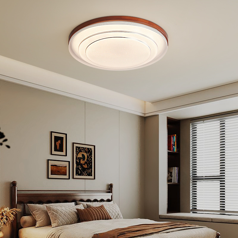 Lámpara de techo de habitación simple, creativa moderna, retro, nogal, protección ocular, lámpara Zhongshan, luz redonda minimalista, luz principal del dormitorio