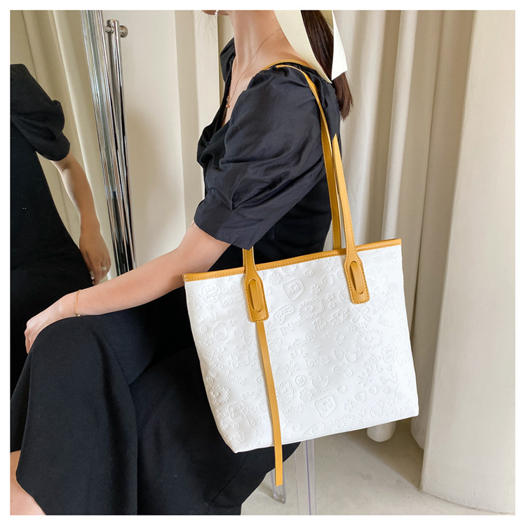 模特展示 (2).jpg