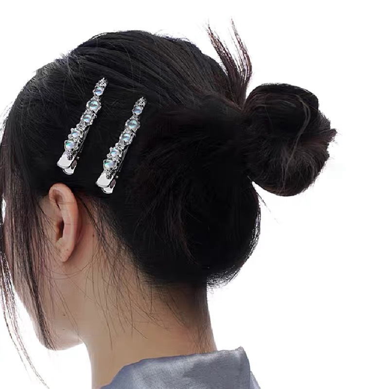 Lunar Eclipse Ethic Style With Decor Hair Clip display picture 1