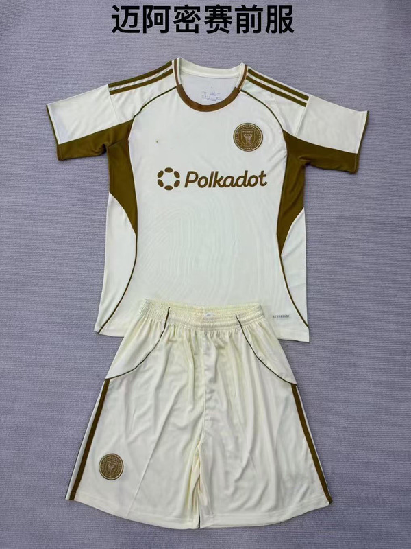 2526 子供服 大人用 半袖 AC アストン・ヴィラ ベンフィカ リオン M シティ ビルバオ サッカーユニフォーム スーツ|undefined