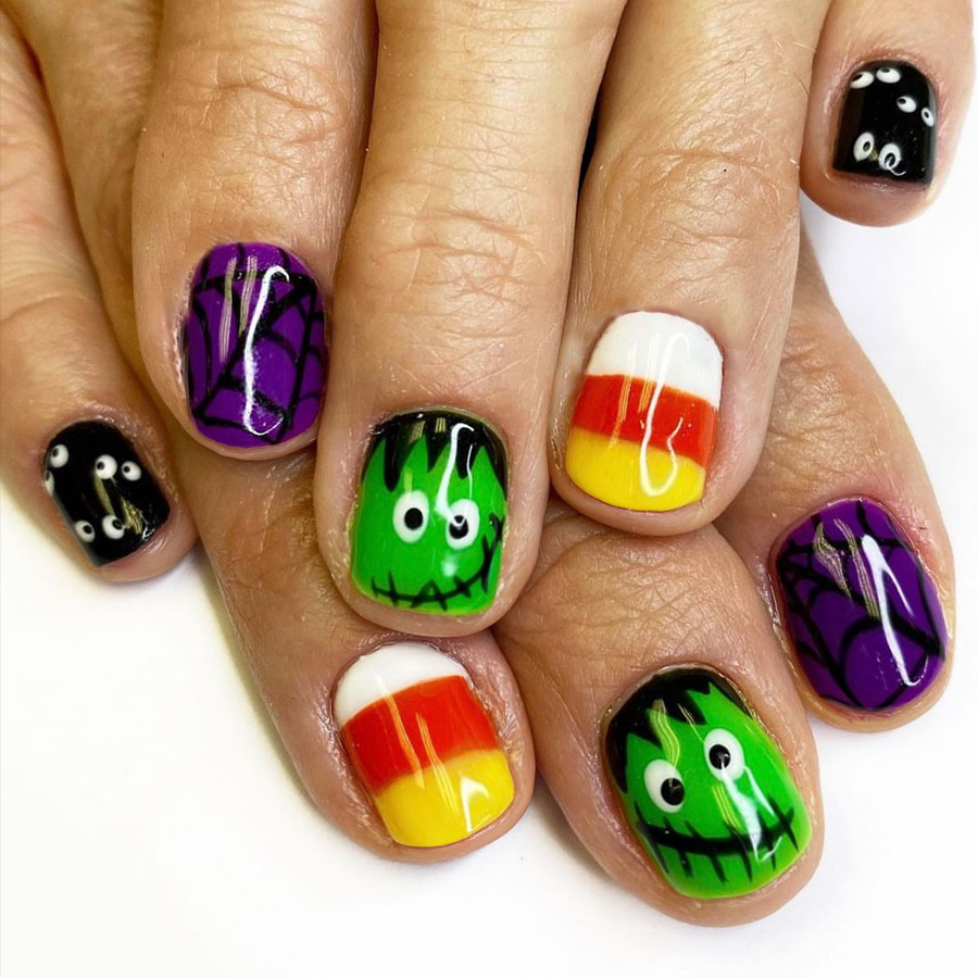 Korte Glitter Halloween Multicolor Nail Art Zwart Spinnenweb Horror Oogbal Groen Monster 2024 Nieuw 24_voghion.com