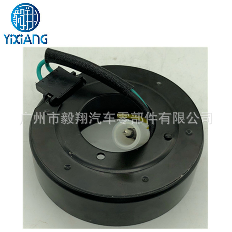 Applicable to three-level SD7H15 SD709 Volvo coil automobile air conditioning compressor electromagnetic clutch