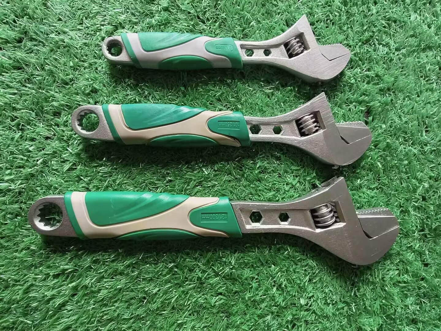 Fabricante de llaves abrazadera de tubo de acero de vanadio llave abierta abrazadera de tubo llave de abrazadera de tubo llave ajustable Llave multiusos