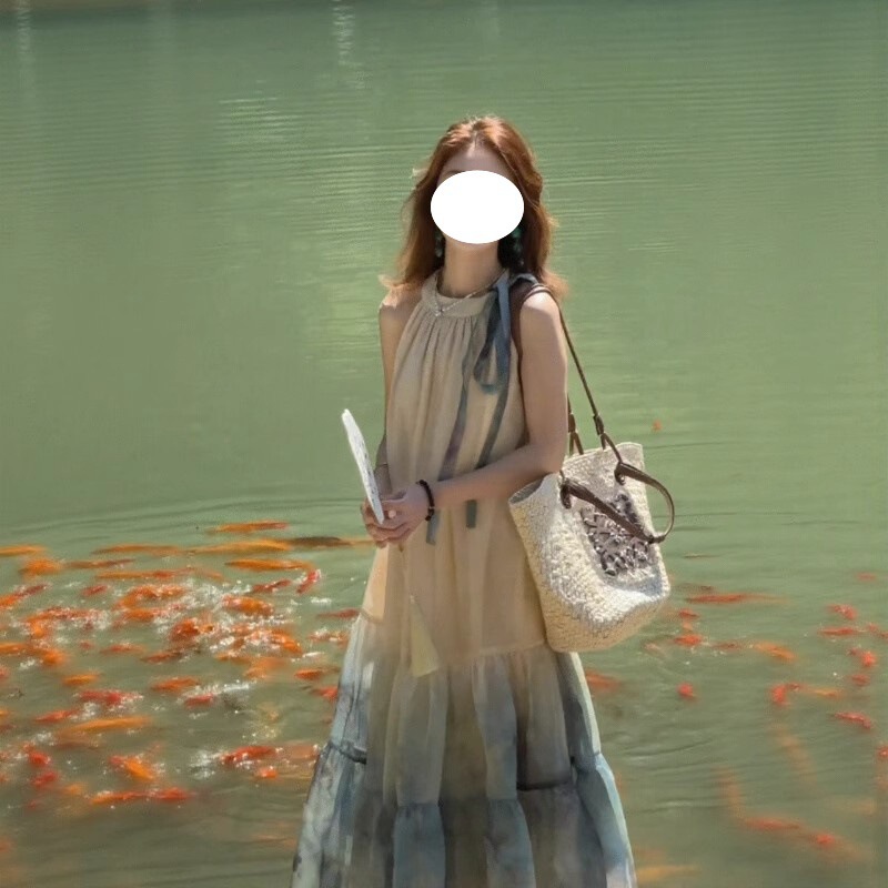 새로운 중국 스타일의 민족 스타일 프린트 드레스, 홀터넥 롱 스커트, 휴가용 대형 스커트, 프렌치 디자인 사진 촬영용 비치 스커트