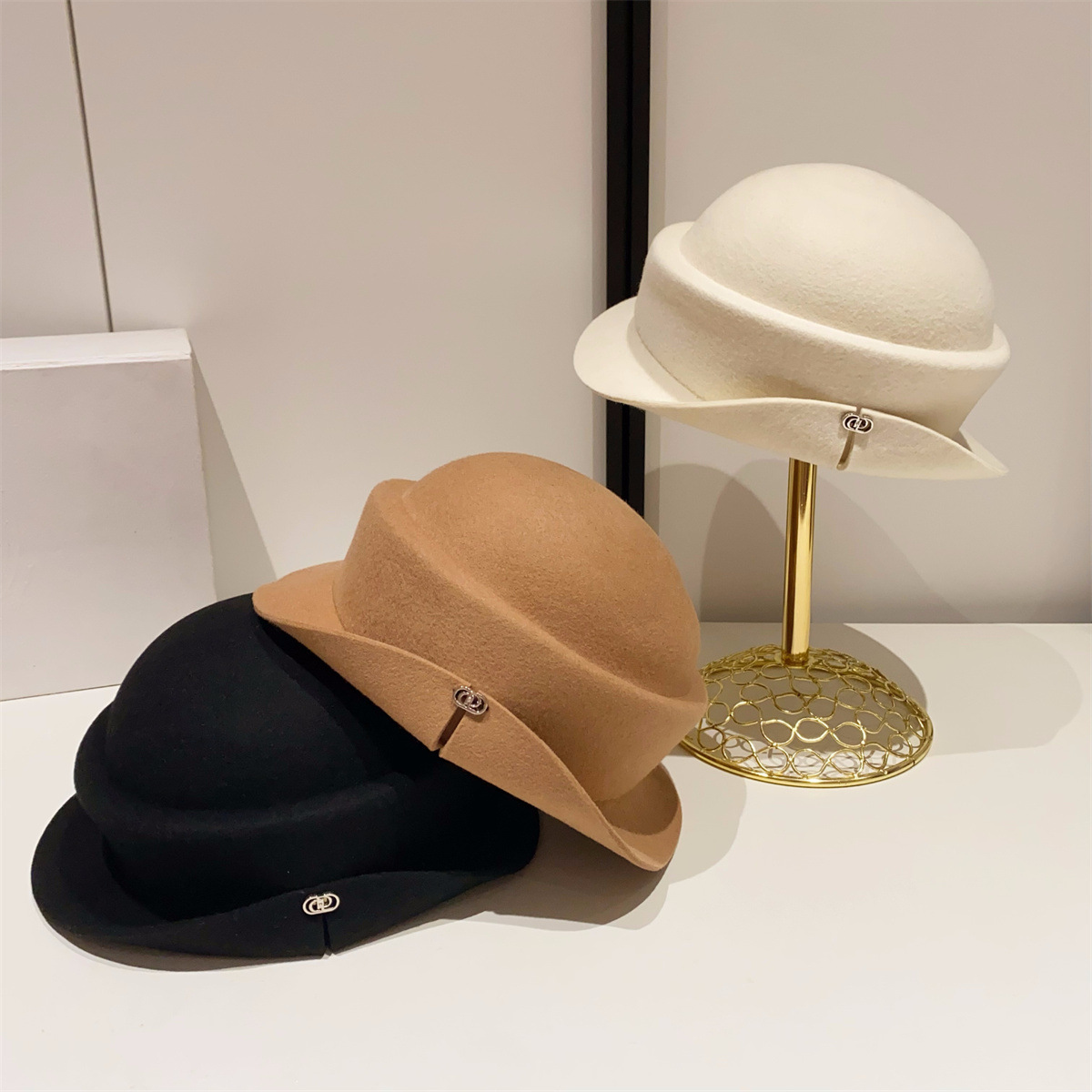 French Hepburn style woolen hat women's autumn and winter fisherman hat elegant basin hat socialite big brim hat personalized felt hat