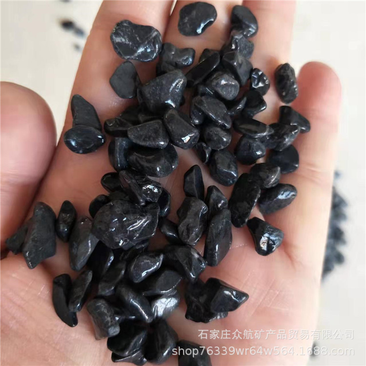 供应黑色石子黑色水洗石胶粘石黑色鹅卵石黑色砾石碎石子量大优惠