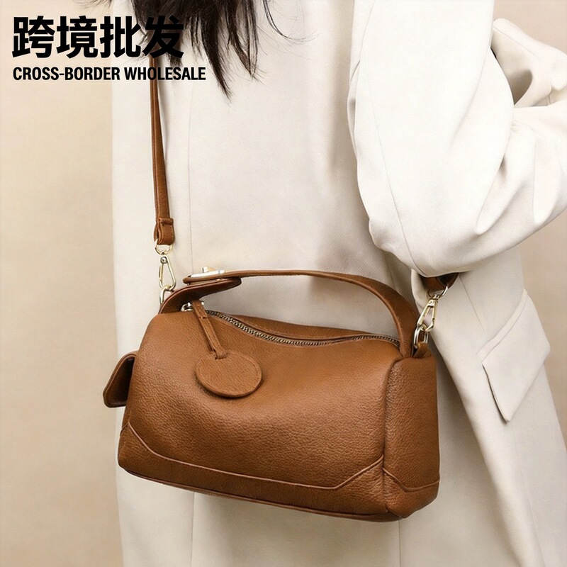 Women's Bag 2025 Cross-Border Soft Leather Large Capacity Commuter Boston Pillow Bag Women's Handbag Shoulder Crossbody Bag Women's Bag 2025 Cross-Border Soft Leather Large Capacity Commuter Boston Pillow Bag Women's Handbag Shoulder Crossbody Bag