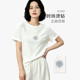 女式T恤;时尚休闲套装;女式牛仔裤