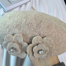 冬天新羊毛昵花朵贝雷帽呛口小辣椒菁菁同款空姐帽子 批发