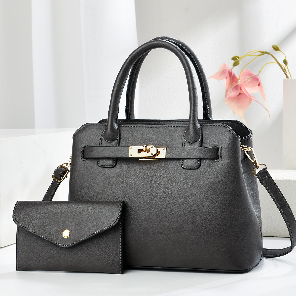 Dos paquetes de bolsos casuales bolsos de mano de otoño nuevo estilo de moda de color sólido mochila de viaje bolsos de hombro bolsos transfronterizos