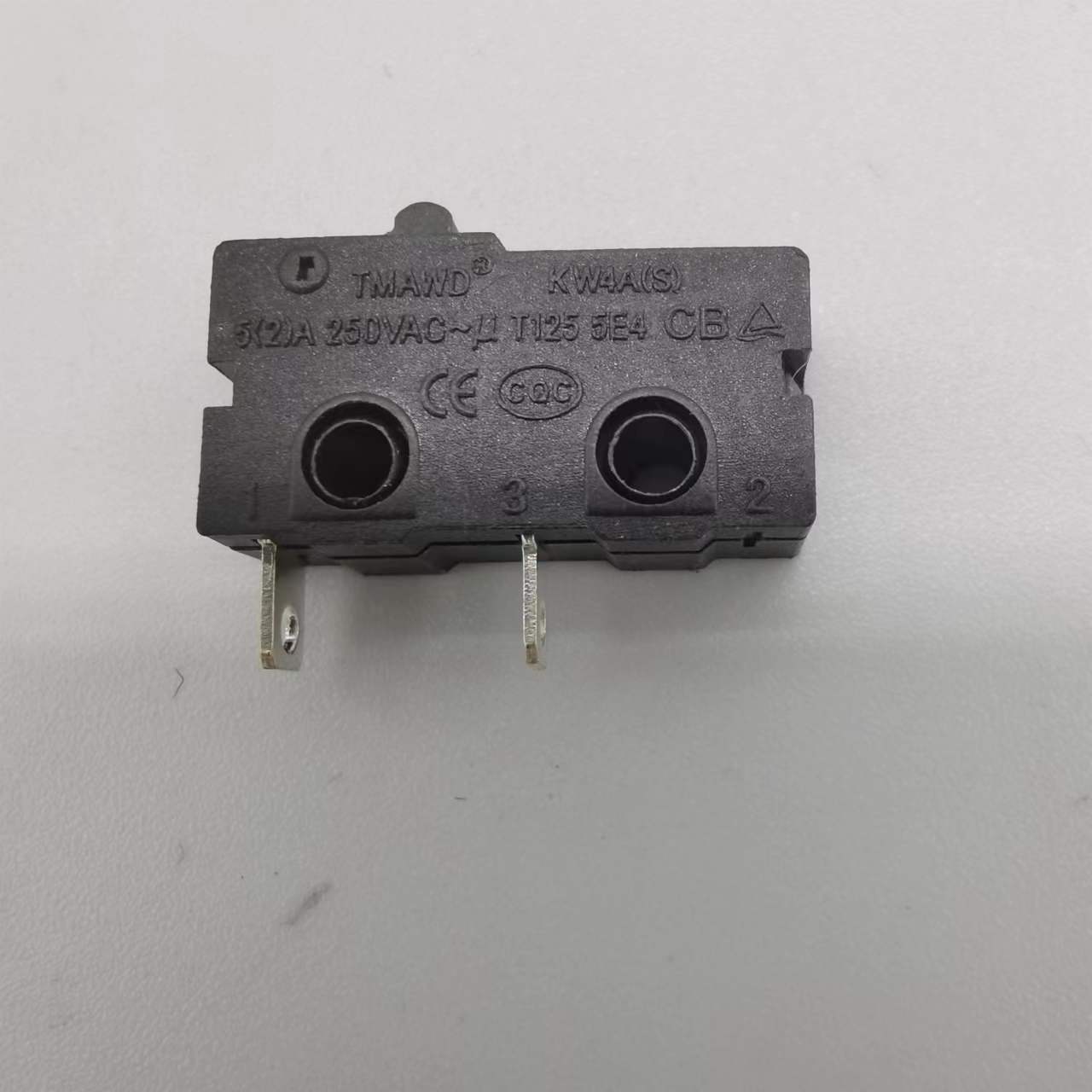 供应 绞肉机开关中微动开关KW-12两脚直脚短脚高寿命行程开关