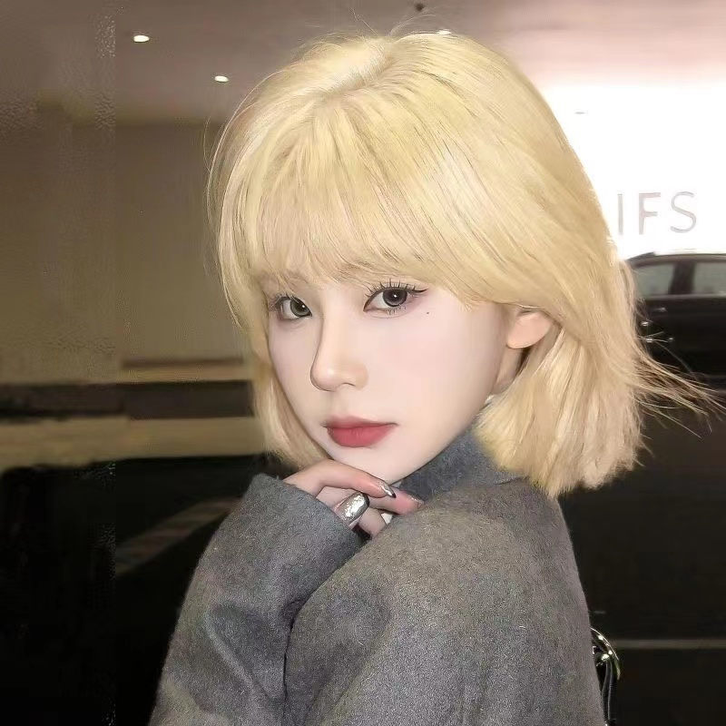 Xingcheng White Gold Short Hair Wig Women's Internet Popular Air Liu Haibo Wavehead 2023 New Natural Simulation Full Head Cover