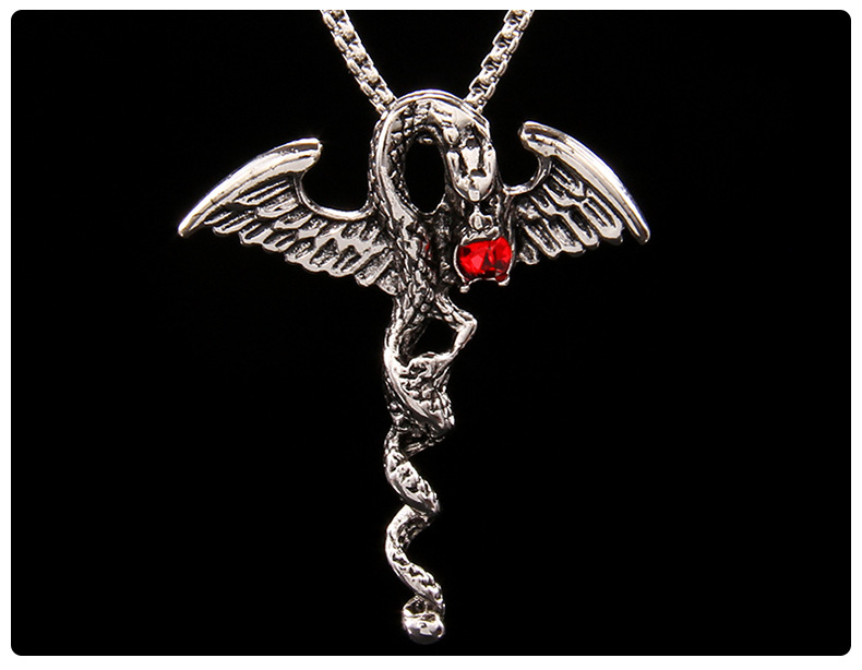 Hip-Hop Dragon Stainless Steel Plating Rhinestones Pendant Necklace 1 Piece