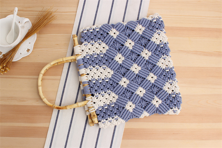 New Bamboo Plaid Straw Lace Hand-held Hand-carried Cotton Rope Woven Bag 30*26cm display picture 1