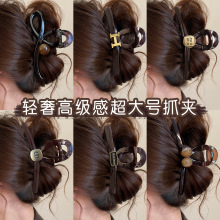 复古咖色带标抓夹女2025新款高级感后脑勺发夹超大号鲨鱼夹子头饰