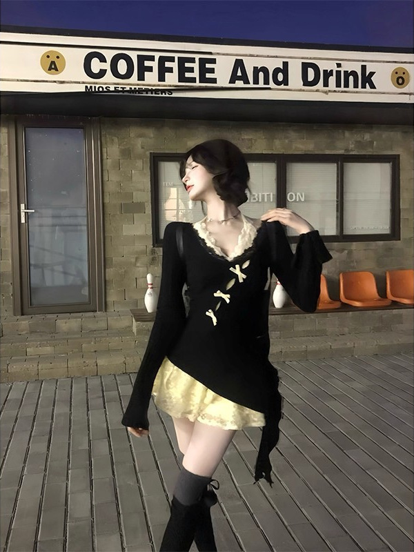 甜辣妹不规则蝴蝶镂空罩衫挂脖蕾丝连衣裙女春秋叠穿漂亮两件套装|undefined