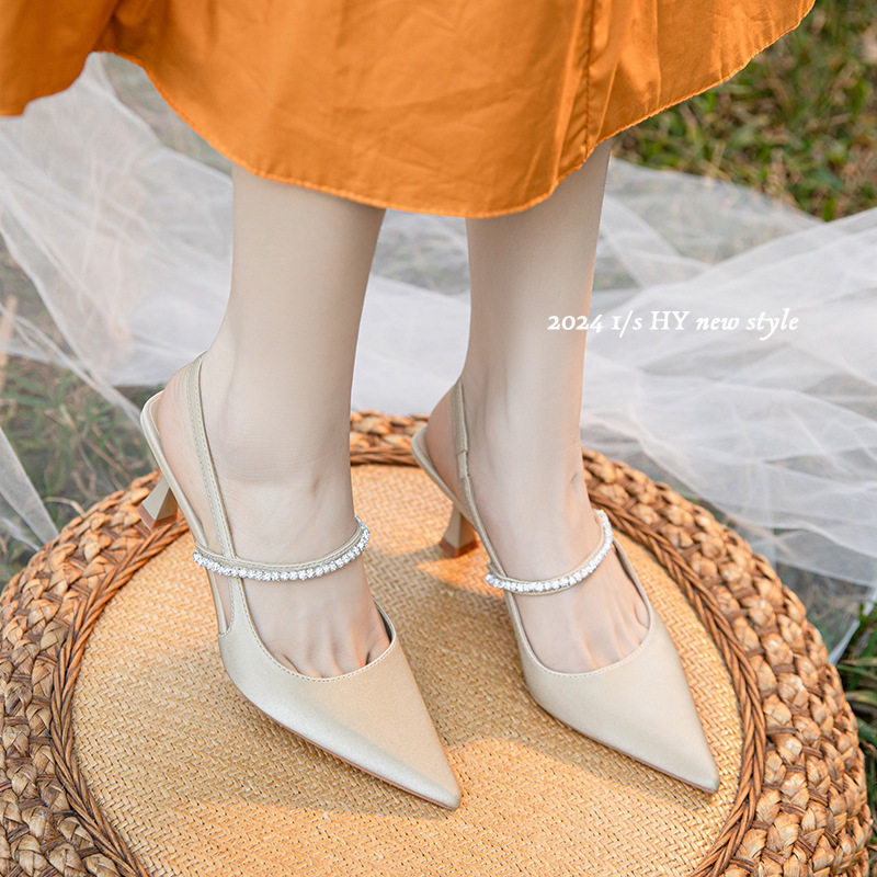 Giày sandal nữ bít mũi mũi nhọn gót mảnh quai ngang đính đá, gót 6–8 cm — Màu mơ, Màu vàng nhạt, Màu đen