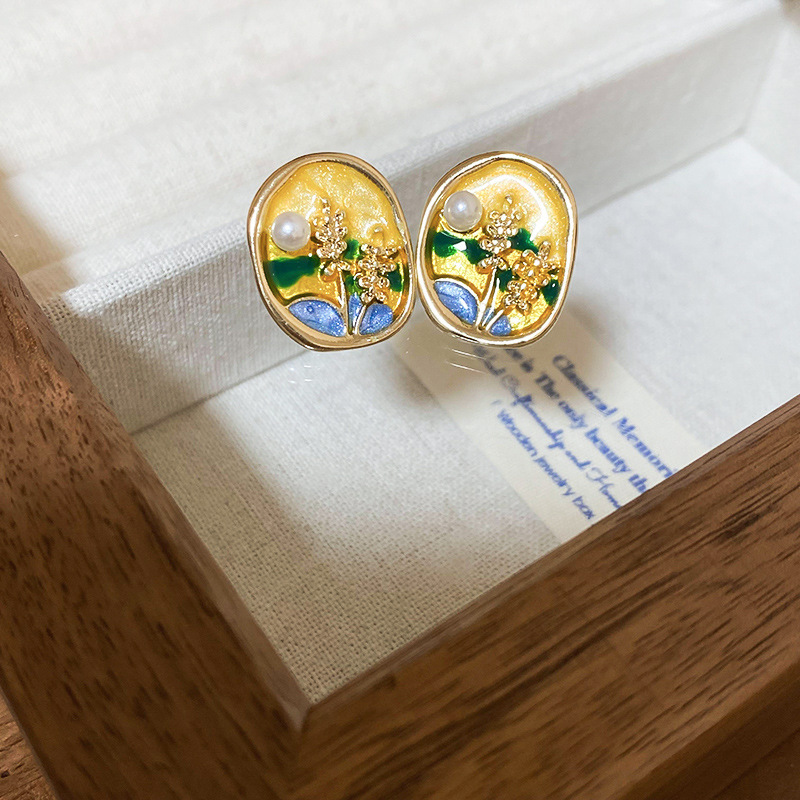 Pendientes exagerados de vintage medieval Pendientes de perlas geométricas de aceite de gota de diamantes de aguja de plata femenina Pendientes retro de sentido avanzado