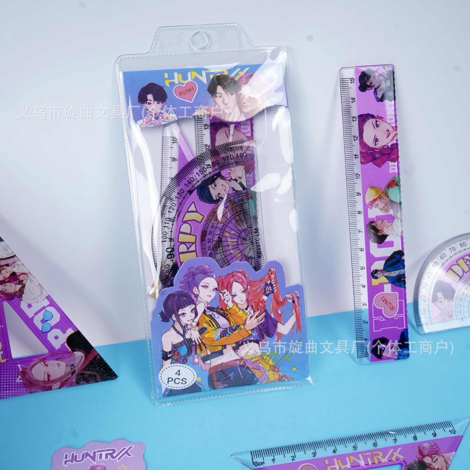 Explosión K-POP caza de brujas de cuatro piezas juego de reglas rojas en línea de alto valor de papelería multifuncional juego de reglas de estudiantes