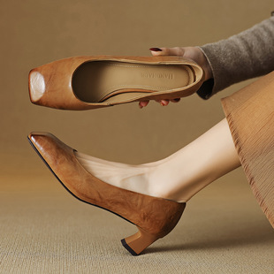 �͹����mţƤ��ЬŮ2025���¿��~���^�ָ��к�Ь�ļ�ЬСƤЬ