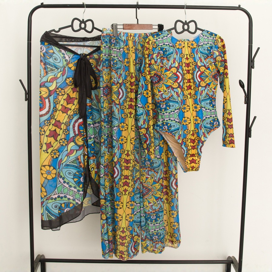 2026 trajes de baño europeos y estadounidenses bikini coupecoat inteligente protector solar trajes de baño secados rápidos