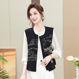 National Style Embroidered Vest New Women's 2025 New Chinese Style National Fashion Pankou Vintage Jacket Elegant Top for Middle-aged Mother
