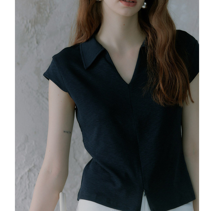 Simple and Versatile Commuter Style! 2-Color Lapel Pullover Half-Zip Slim-Fit Short-Sleeve T-Shirt for Women Simple and Versatile Commuter Style! 2-Color Lapel Pullover Half-Zip Slim-Fit Short-Sleeve T-Shirt for Women