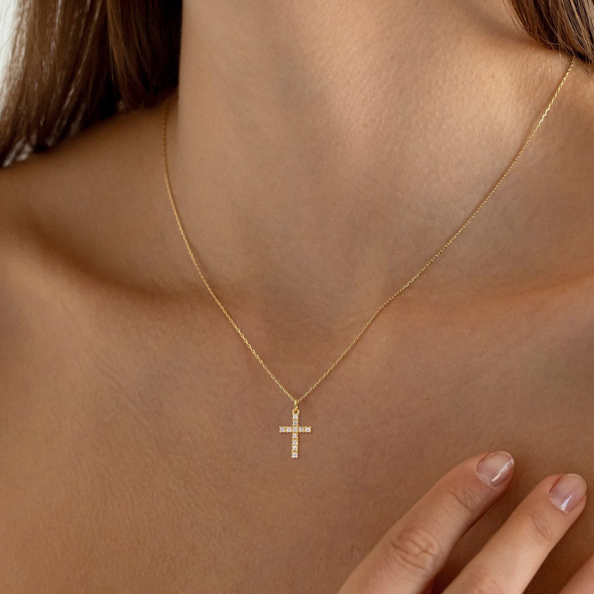 Fashion Cross Stainless Steel Inlay Zircon Pendant Necklace display picture 3