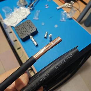 Leakage Cable 1-5/8 High Iron Leakage Cable Wireless Communication System Leakage Cable Connector