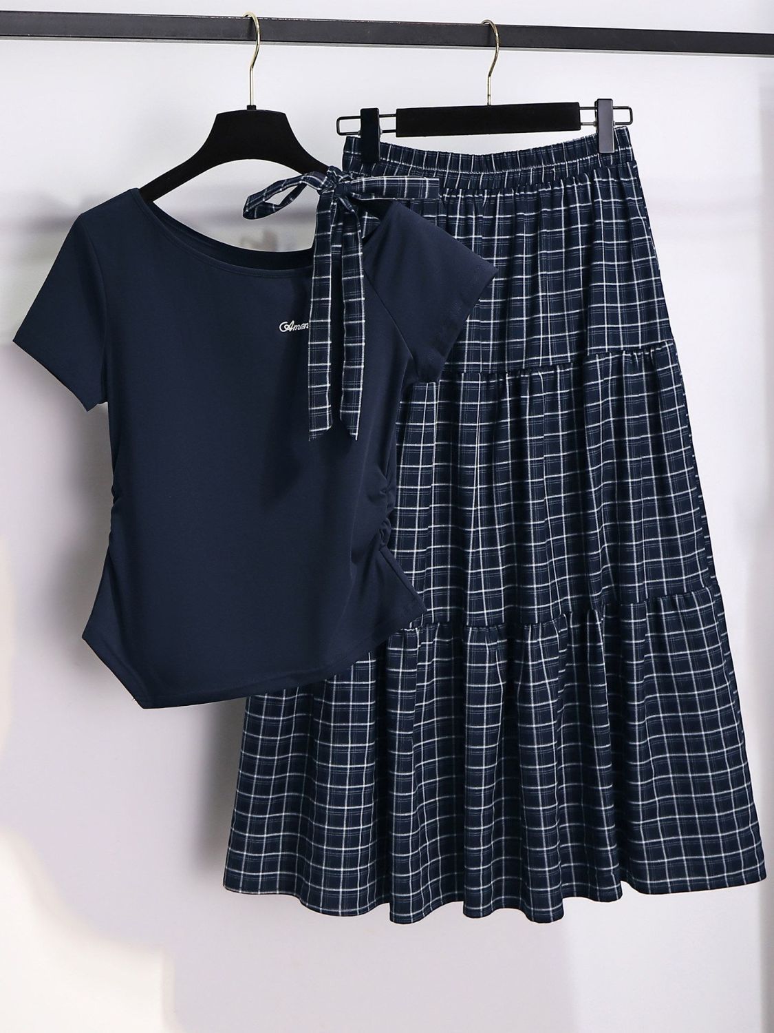 Extra large plaid summer skirt with bow