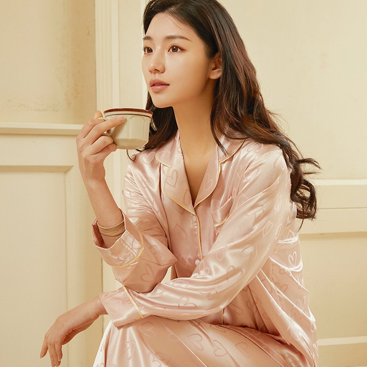 22mm Silk Pajamas for Women, High-End Spring and Summer Long-Sleeved Two-Piece Set, 100% Mulberry Silk Home Wear Silk Set