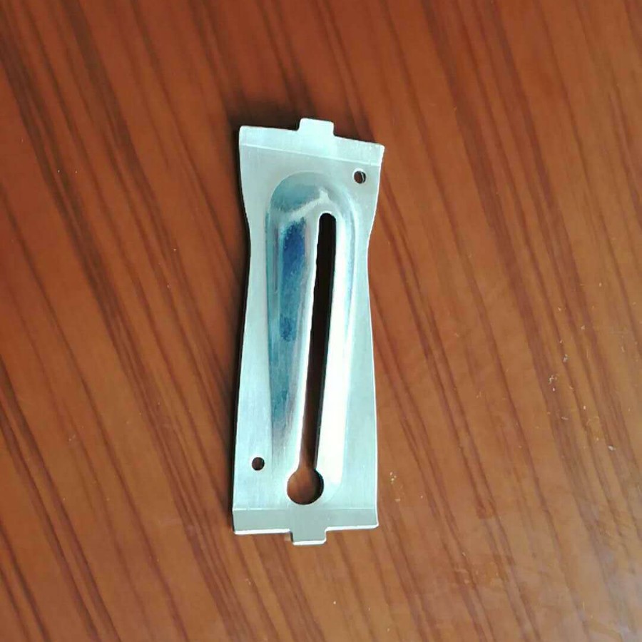 电镀锌、喷涂挤入板