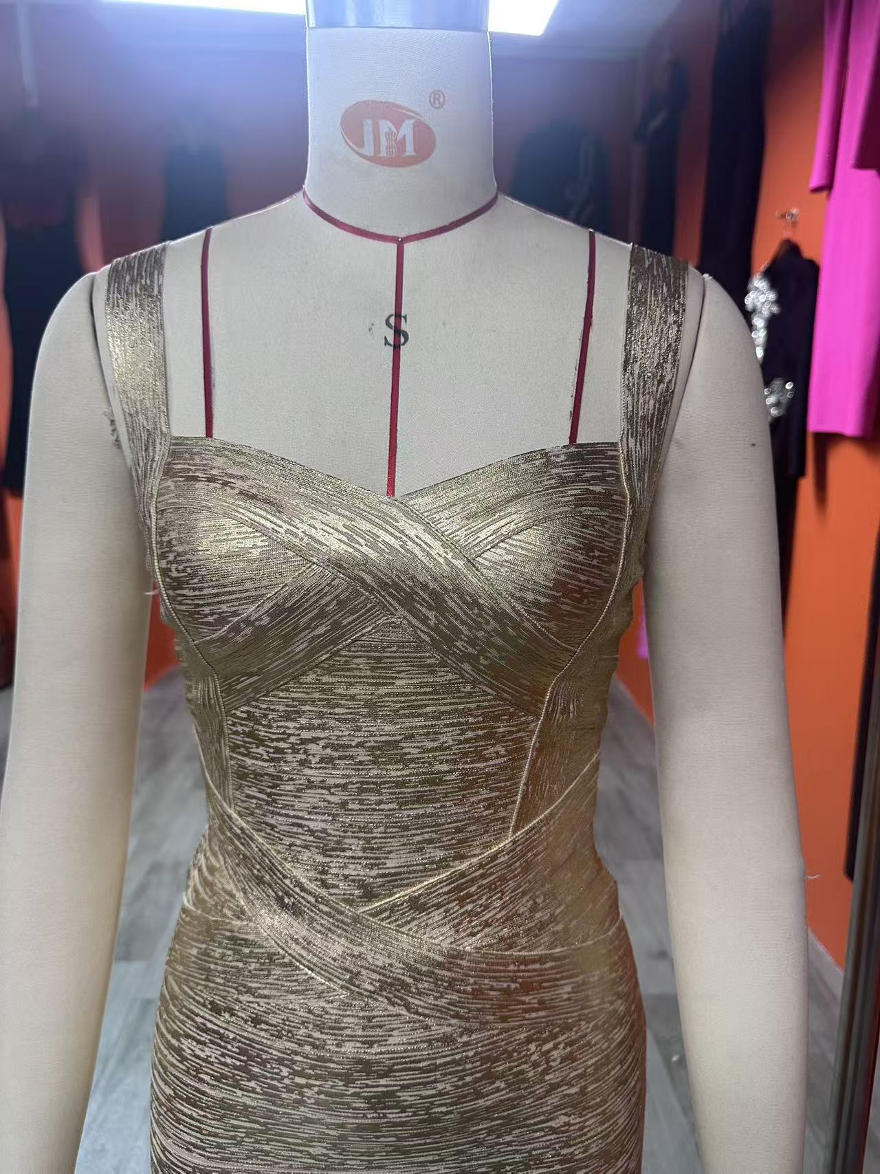 Women's Gold Glitter Bandage Dress Slim Fit Bodycon Short Skirt Style Nightclub Party Wear_ecoleips.com
