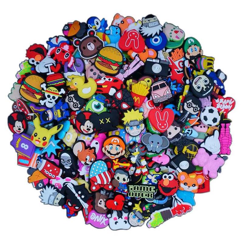 Random hole shoes buckle 20 30 50 100pcs random PVC shoes charm garden shoes accessories children party gift