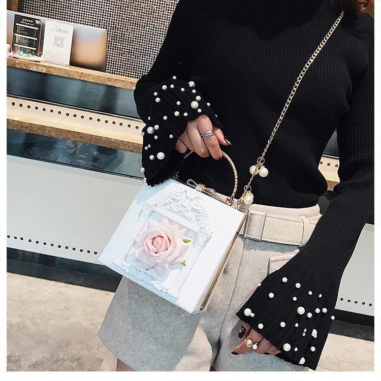 Women's Small Pu Leather Flower Streetwear Pearls Lock Clasp Shoulder Bag display picture 3