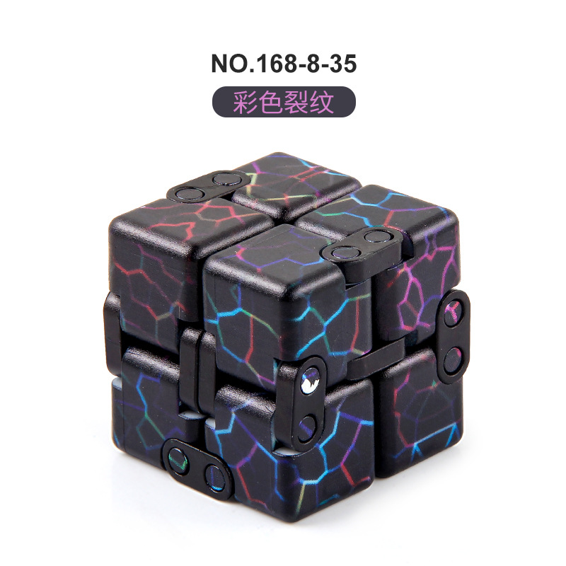 Descompresión de Halloween ilimitado Cubo de Rubik Navidad descompresión nuevo juguete exótico bolsillo Flip de segunda orden de Rubik's Cube transfronteriza