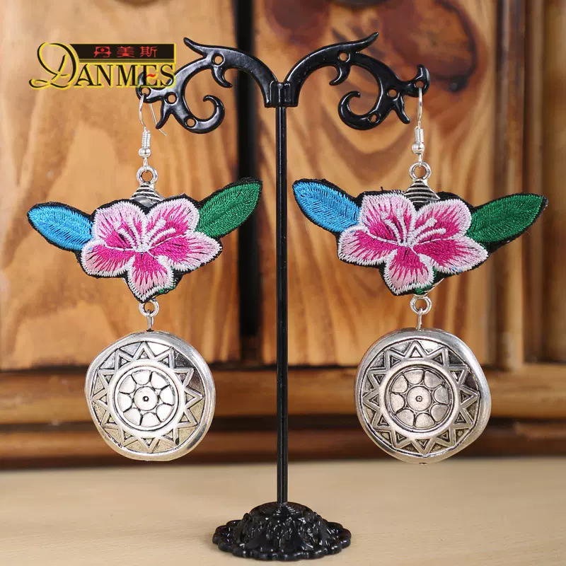2023新款云南民族风耳环时尚复古长款耳坠舞台表演配饰旗袍耳饰潮