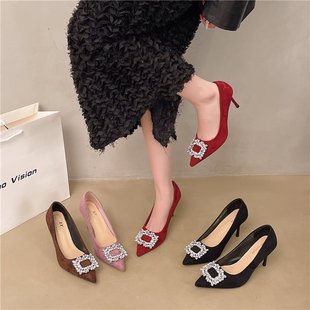 �߸�ЬŮ2026�¿��ˮ荼��^���|�߼������_��ɫ�I������Ь