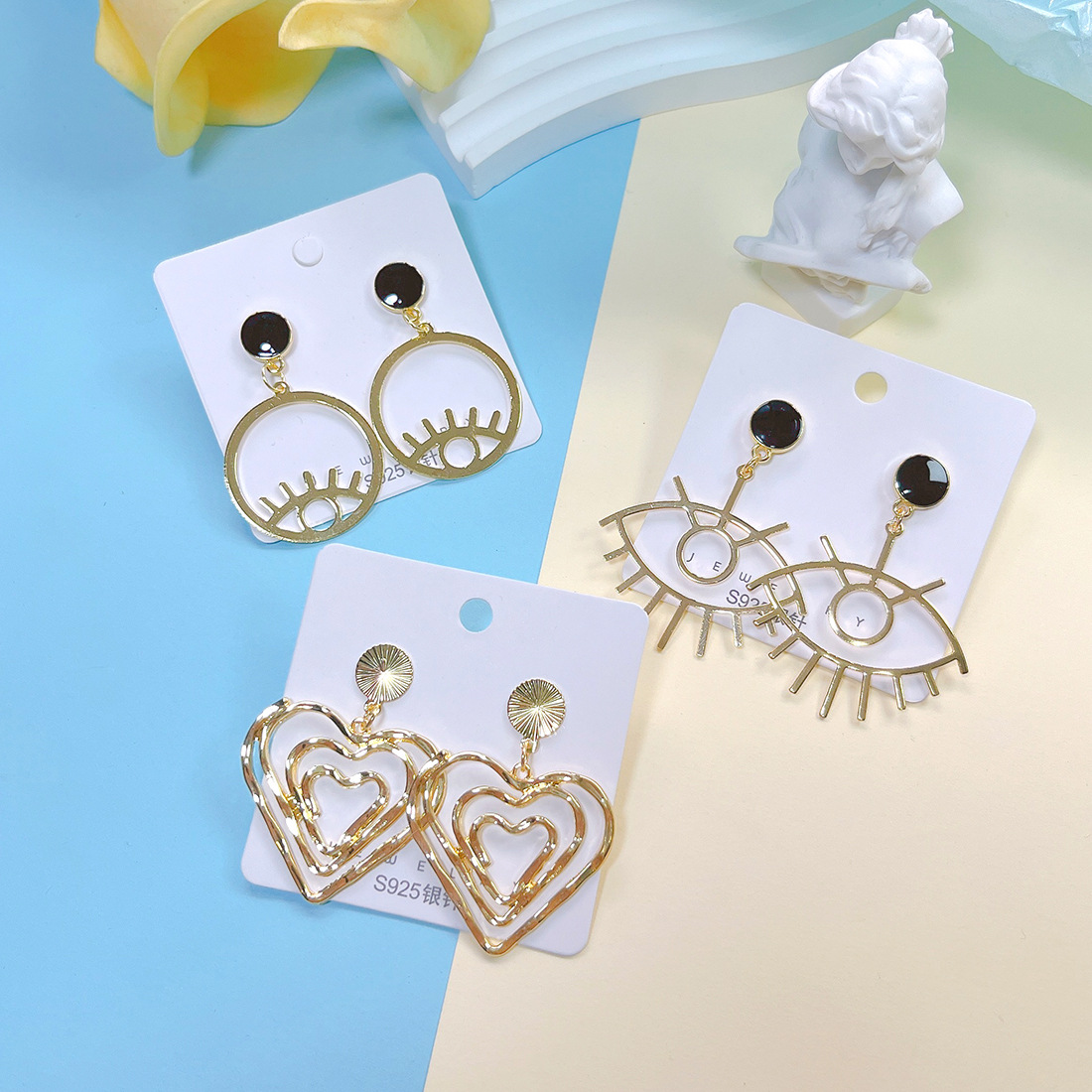 13g Weight Drop Earrings Classification 1 Pair Quantity 1 Pair Streetwear Heart Shape Eye Plating Metal Drop Earrings