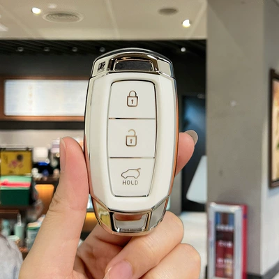 Car key bag | Tucson Car Shell Buckle - modern-c-model-silver-white-single-shell