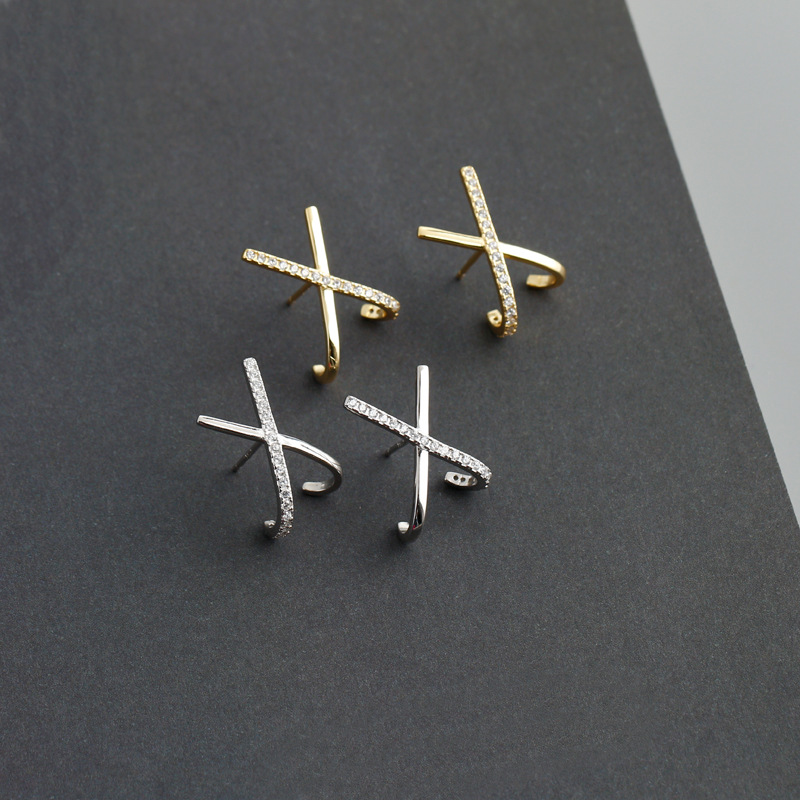 1 Pair Fashion Letter Sterling Silver Inlay Zircon Ear Studs display picture 3