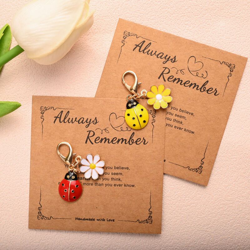 Cross-Border New Product Alawaysremenber Blessing Card Ladybug Daisy Keychain Pendant Birthday Gift Cross-Border New Product Alawaysremenber Blessing Card Ladybug Daisy Keychain Pendant Birthday Gift