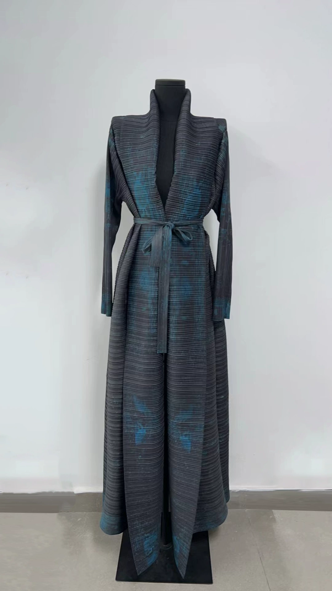 Абая (Дубай) Miyake пальцевая кардиган-куртка — женская длинная складчатая абая, размеры до 152 см
