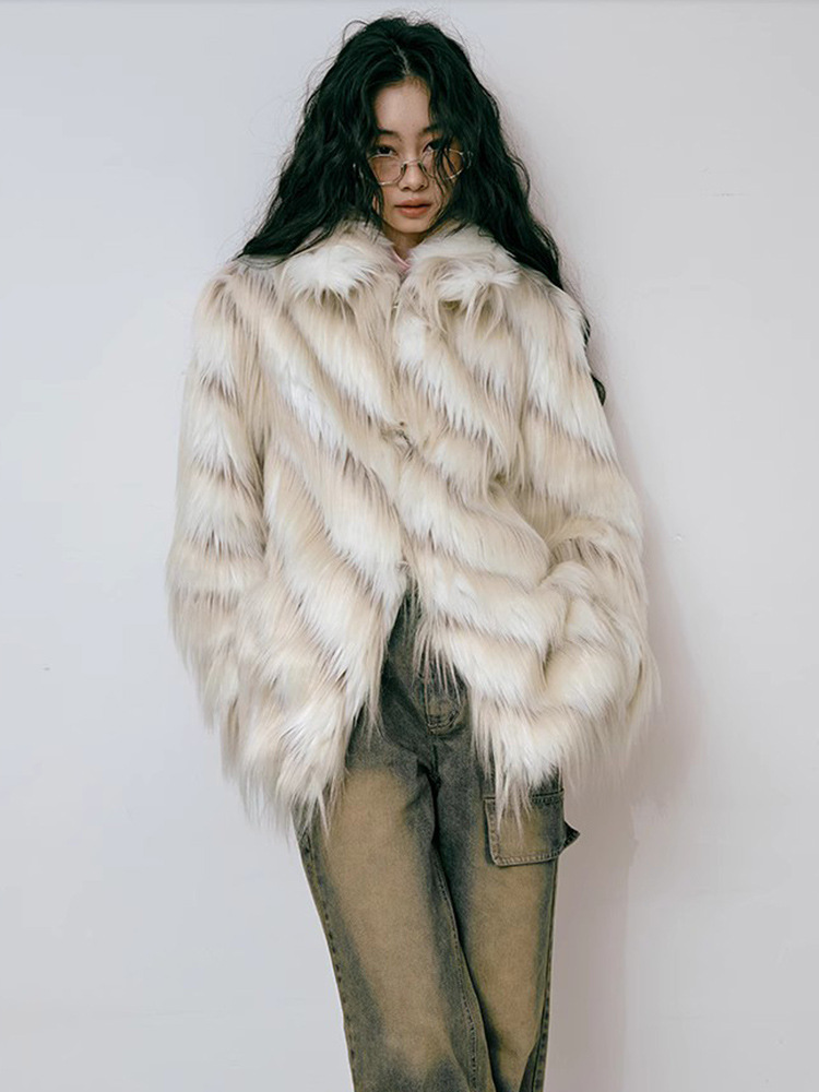 Women's Fur Coat Retro Mixed Colour Long Fox Fur Jacket For Women_voghion.com